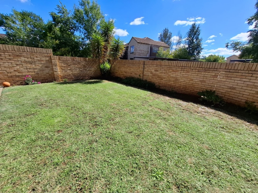 2 Bedroom Property for Sale in Wilgehof Free State